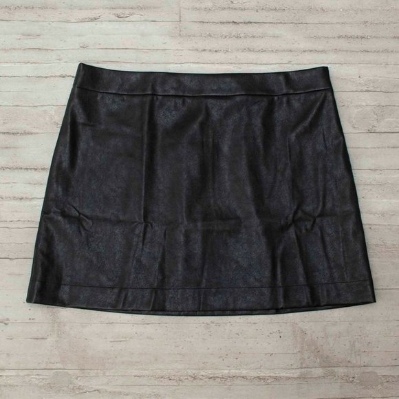 J. Crew Faux Leather A-Line Mini Skirt in Black size 20 - Picture 2 of 6